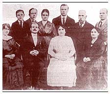 Die Familie von Isaac Lindley. Photo: Inca Kola