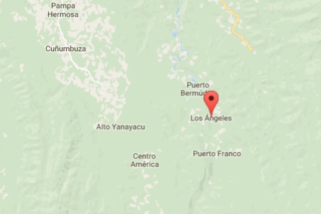 Mitten im Nirgendwo kann man in Peru einmal mehr zwischen den Hausansammlungen von Centro America und Los Angeles wählen.