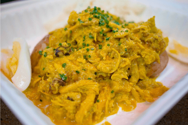 Ein peruanischer Dauerbrenner mit Huhn: Aji de Gallina